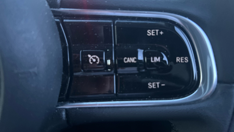 Fiat 500 87kW Icon 42kWh 3dr Auto Electric Hatchback